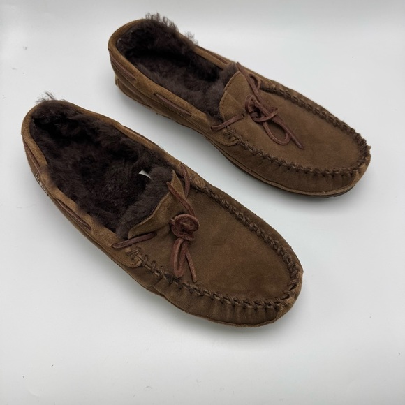 L.L. Bean Wicked Good Moccasins Men’s Size 11 Chocolate Brown Suede Shearling - Picture 1 of 6